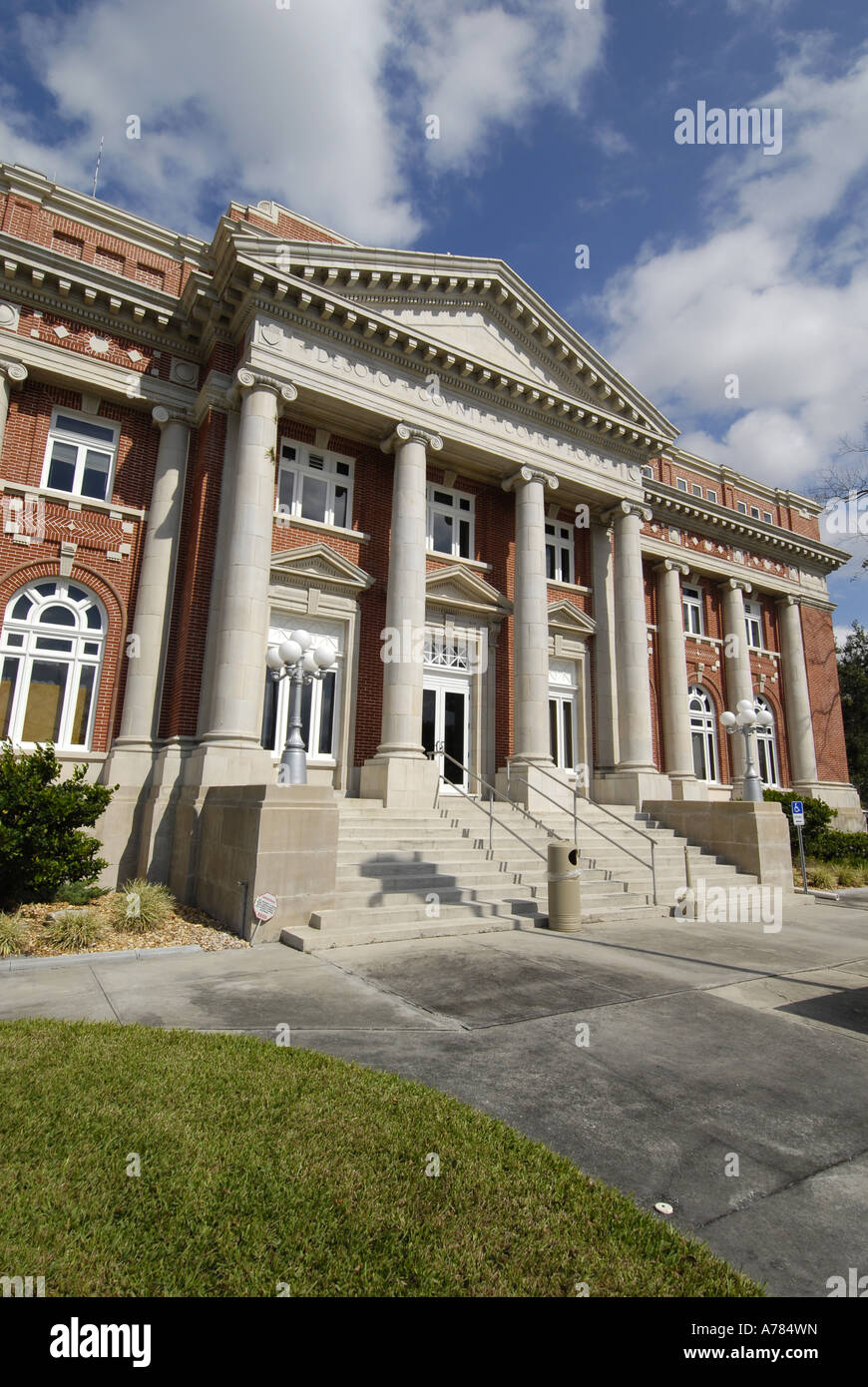 County building in Arcadia Florida FL Stock Photo Alamy