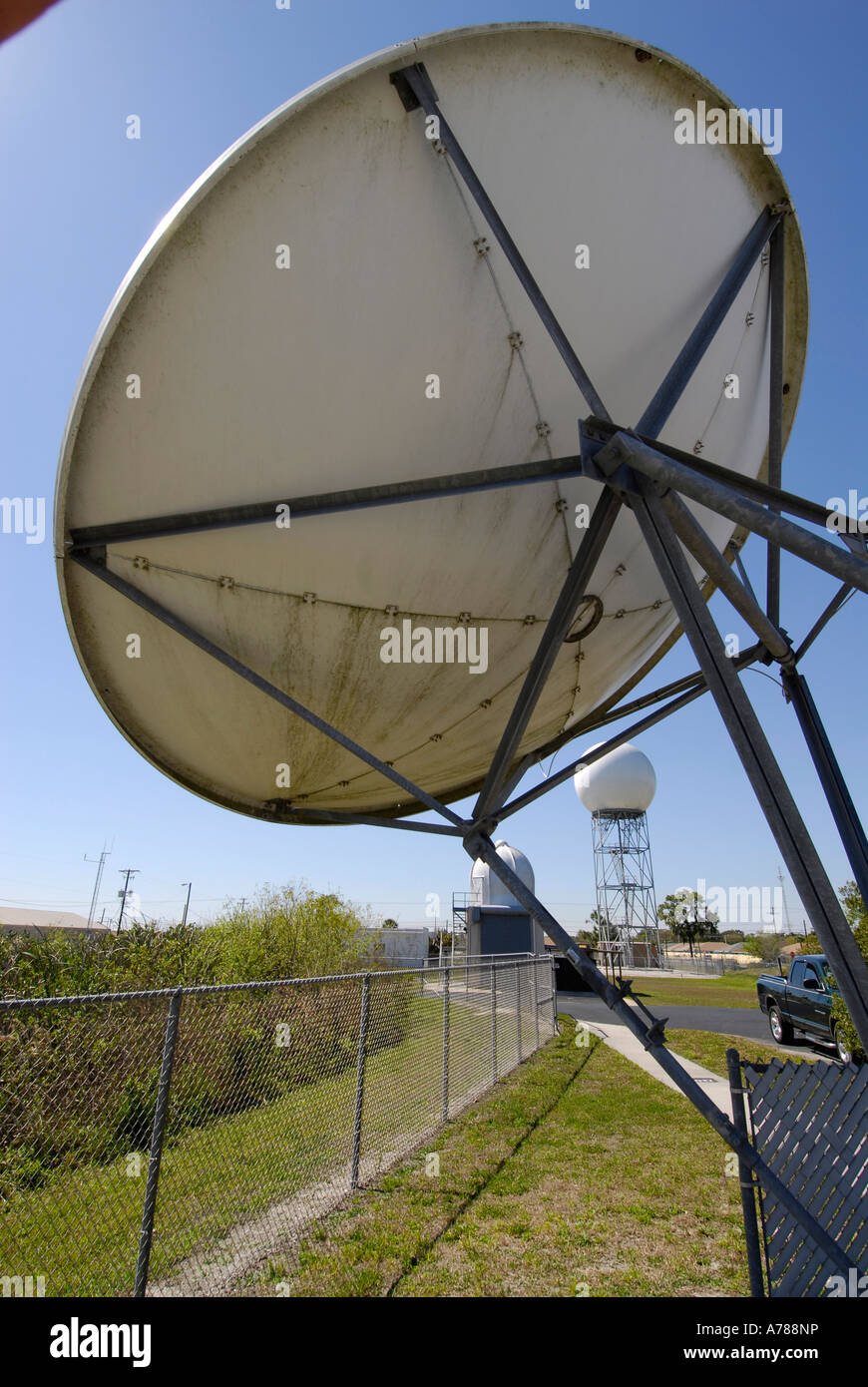 Doppler Radar Station Ruskin Florida Stock Photo Alamy