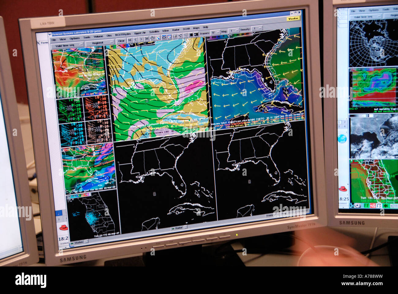 Doppler Radar Station Ruskin Florida Stock Photo Alamy