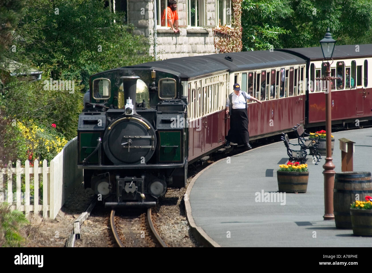 Museum train Porthmadog Blaenau Ffestiniog Stock Photo Alamy