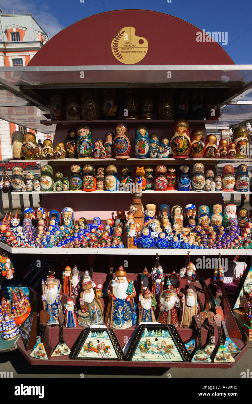 Souvenir Stall St Petersburg Russia Stock Photo - Alamy