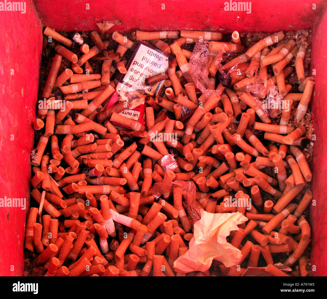Cigarette Bin High Resolution Stock Photography and Images Alamy