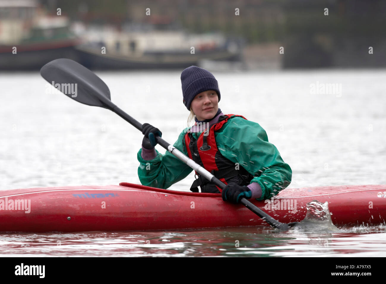 Kayak Canoe training of schoolgirl student from Westminster Boating
