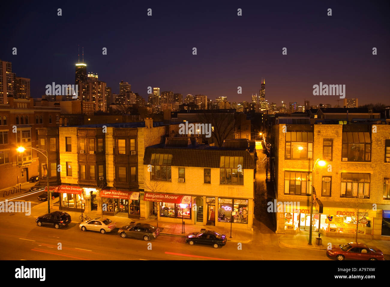 CHICAGO Illinois Stores businesses and restaurants along North Avenue