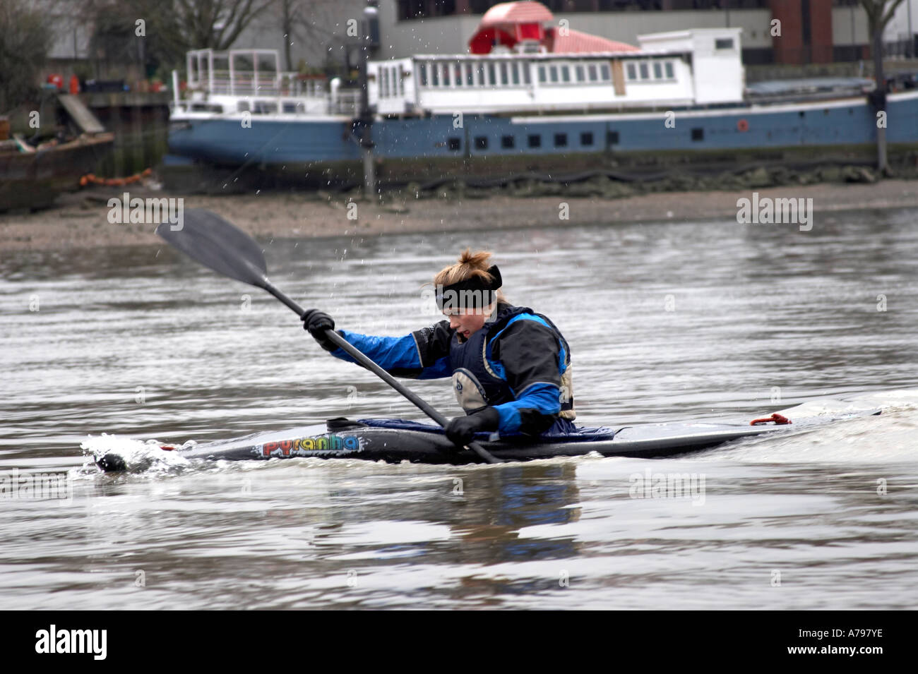 Kayak Canoe training of schoolgirl student from Westminster Boating