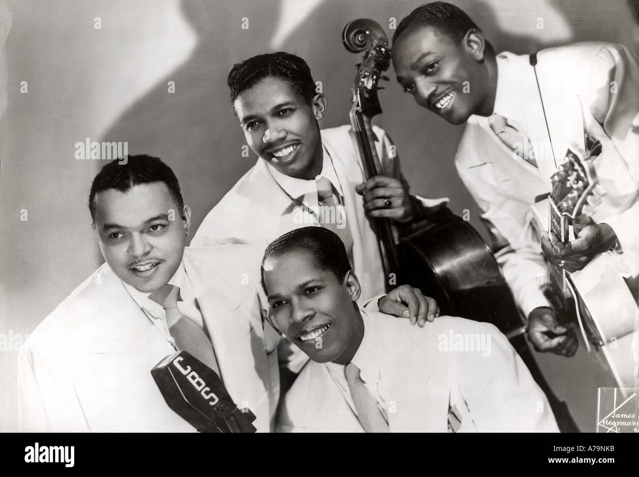 Vocal Group High Resolution Stock Photography and Images Alamy