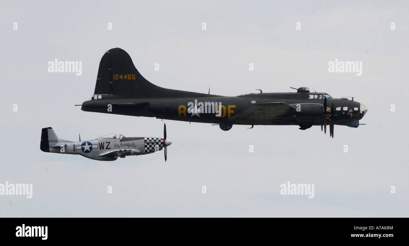 A North American P-51 Mustang and a Boeing B-17 Flying Fortress 
