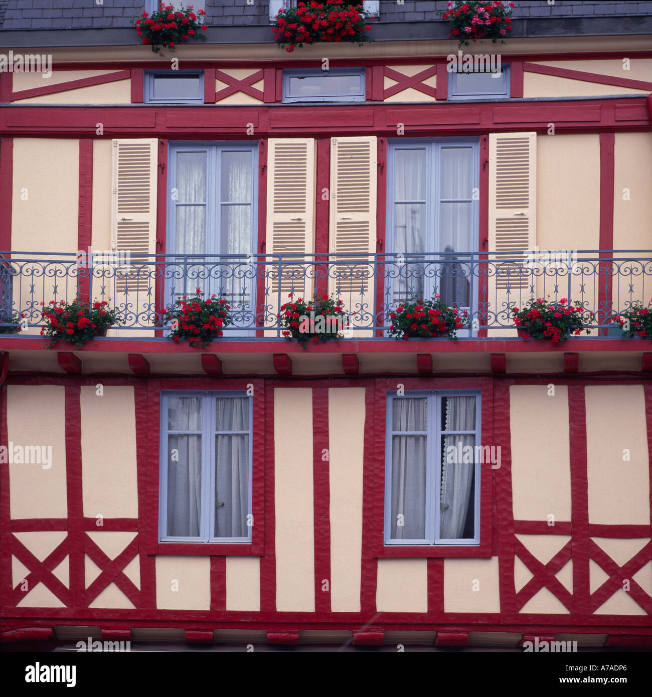 Sitemapcdatahttpsmodeinf Inetcombarber House Quimper
