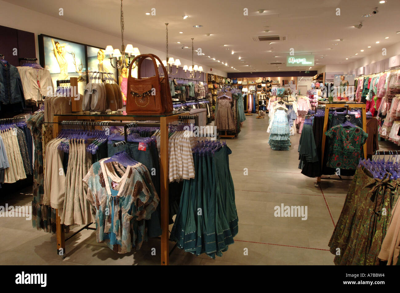 monsoon clothes shop