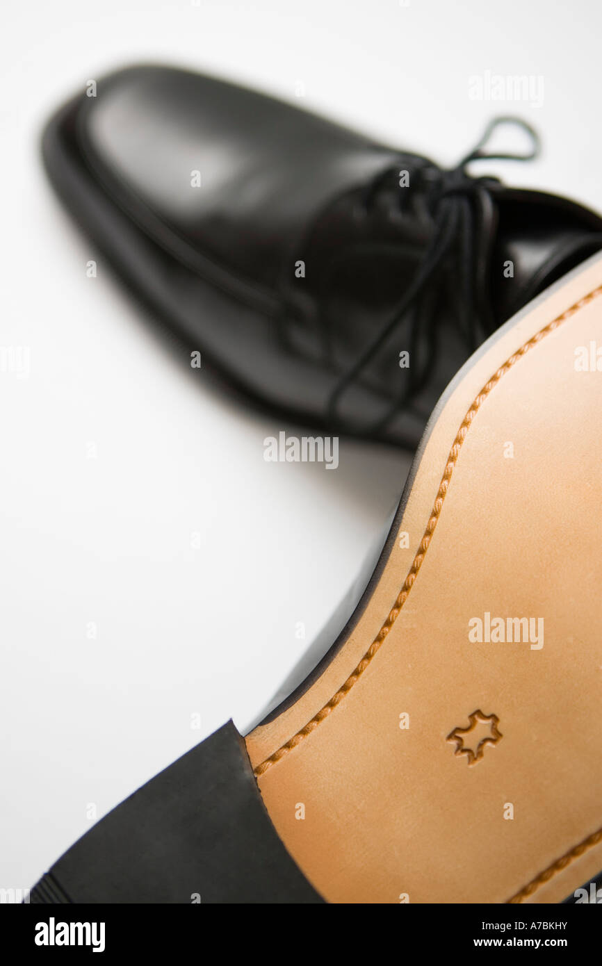 Men s classic leather Italian design shoe Stock Photo Alamy