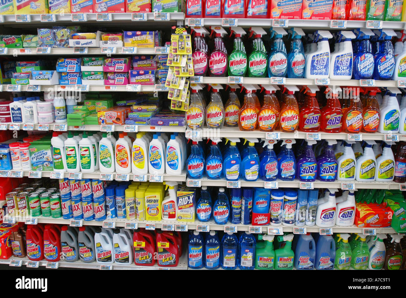 Cleaning products supermarket hi-res stock photography and images