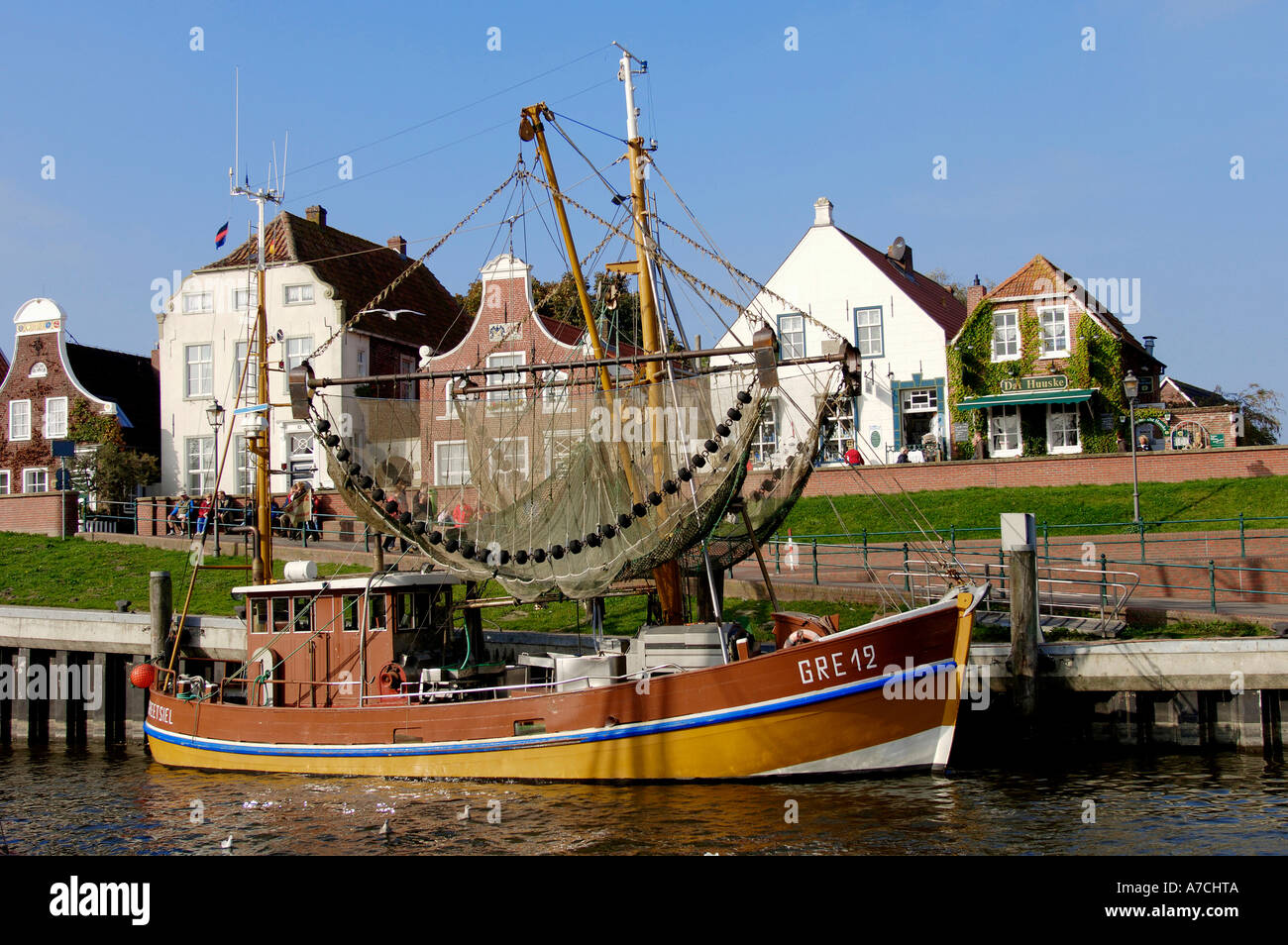 Shrimp cutter Greetsiel Stock Photo - Alamy