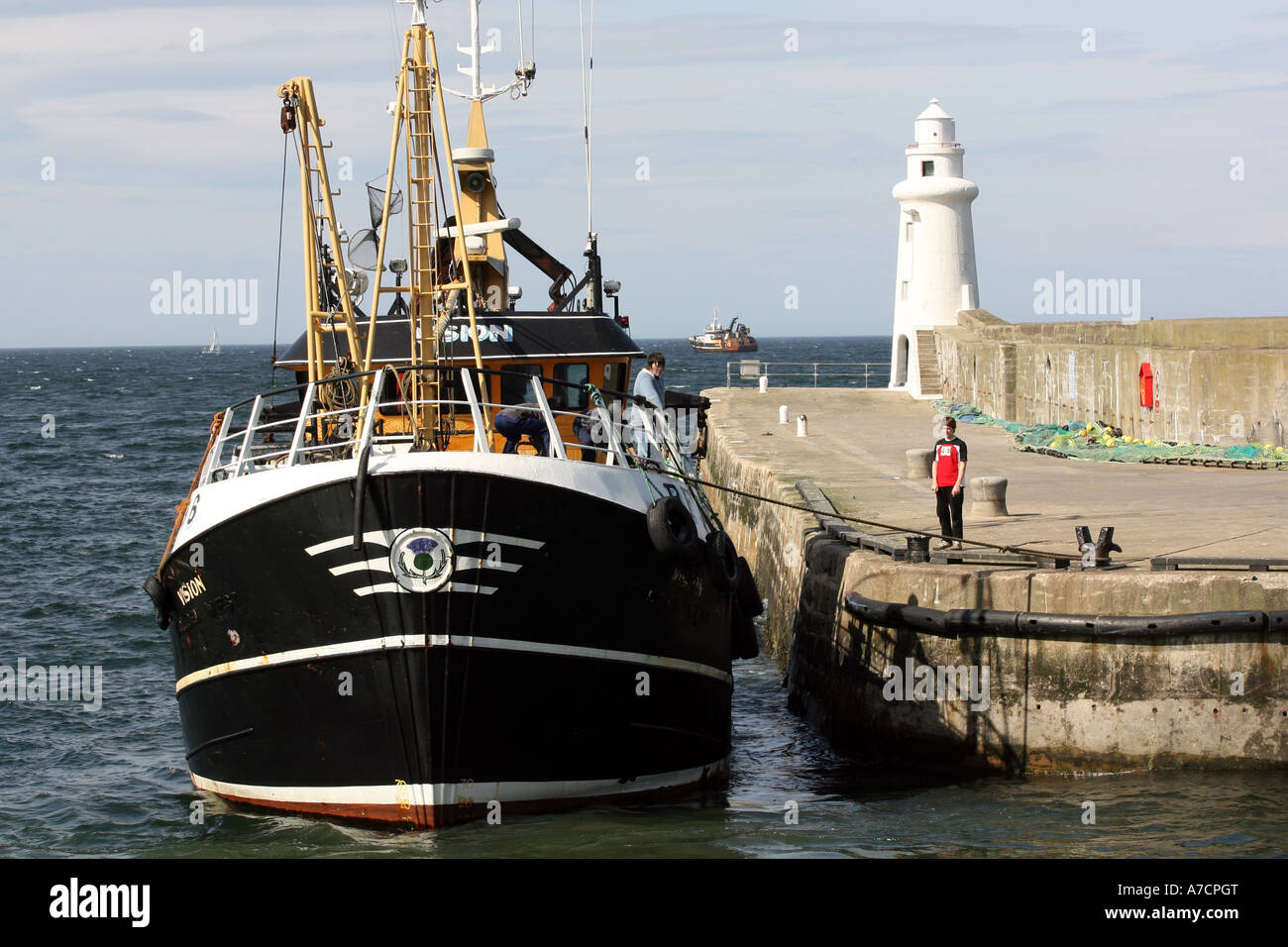 Macduff harbour fishing boat scotland hi-res stock photography and ...