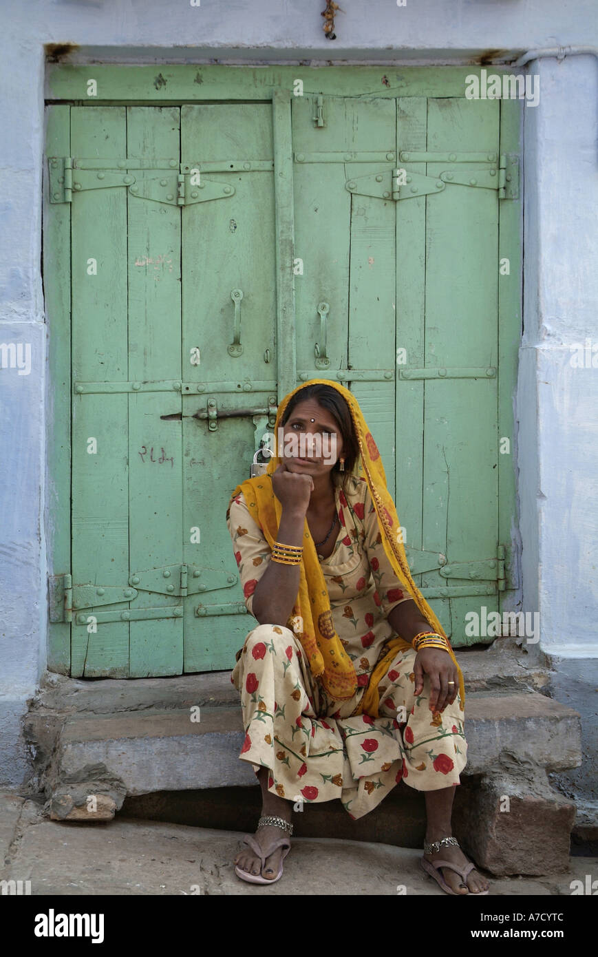 Shy indian woman in sari hi-res stock photography and images - Alamy