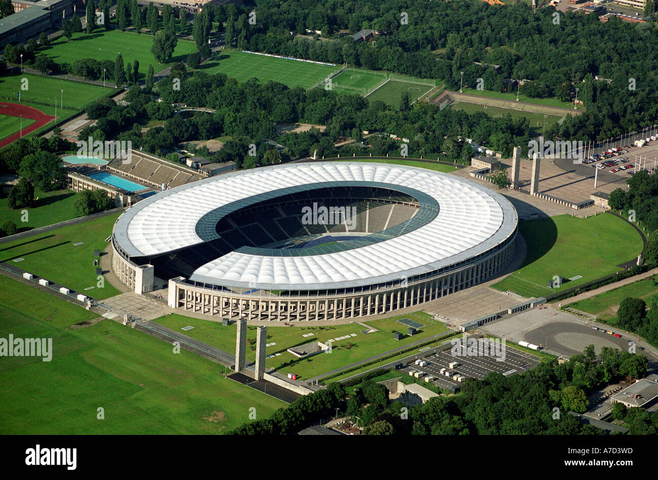 olympiastadion-stadium-aerial-hi-res-stock-photography-and-images-alamy