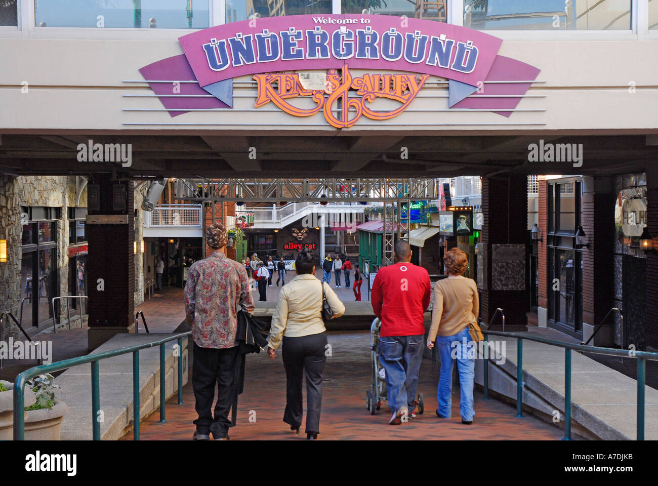 Atlanta Underground offers shopping dining history and