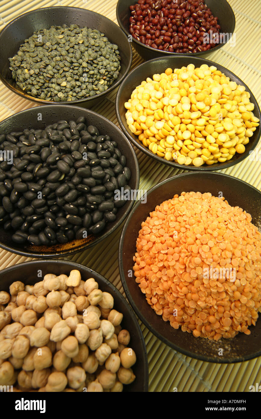 Bowls of Beans Peas and Lentils Stock Photo Alamy