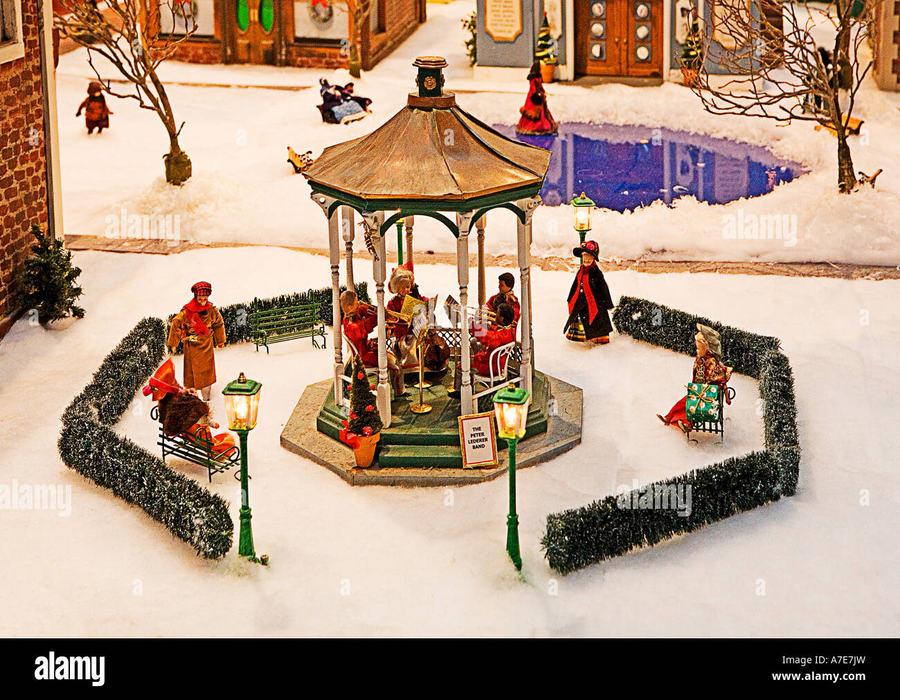 model train christmas