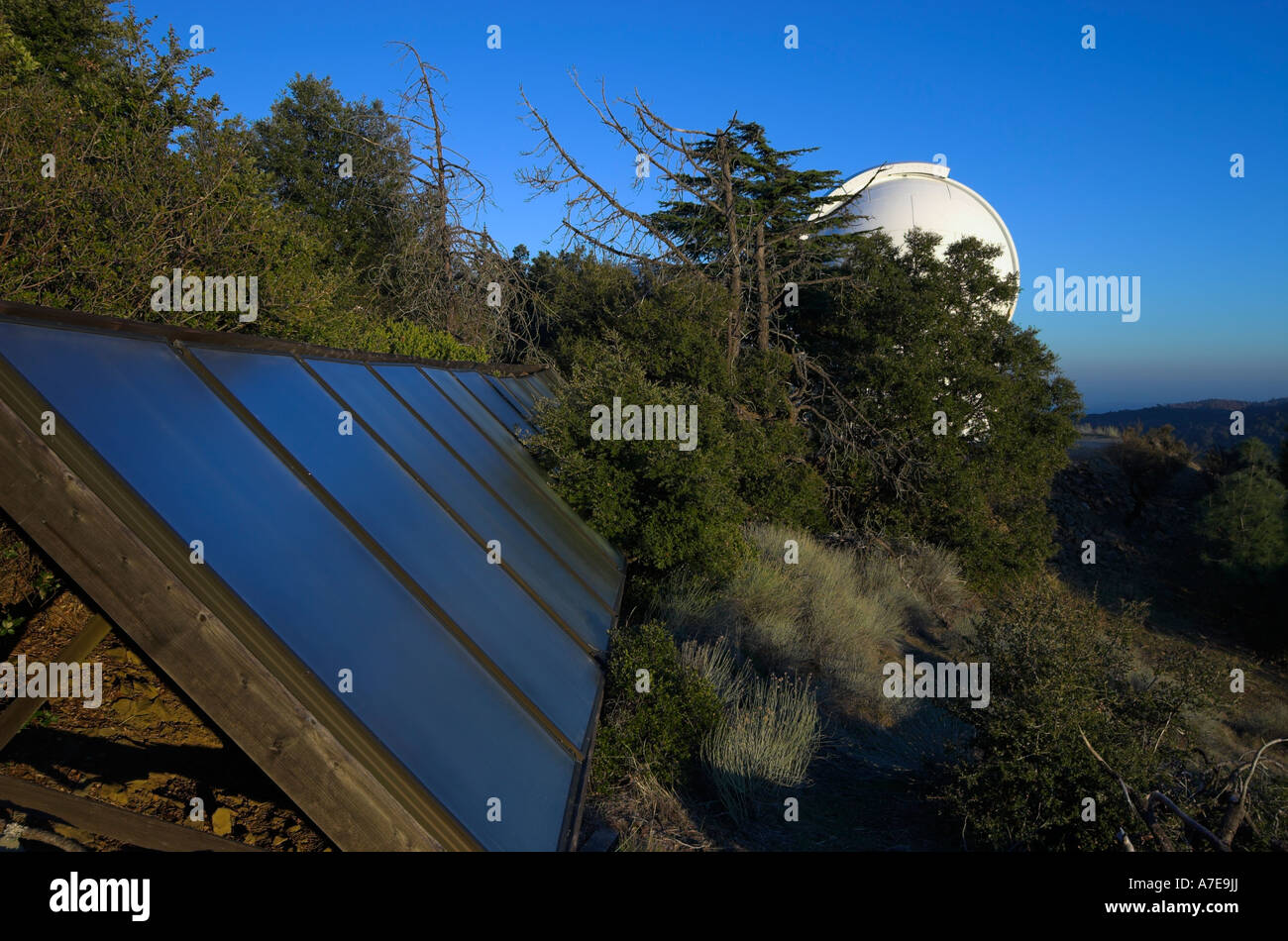 Solar panels, Lick Observatory, Mt Hamilton, San Jose, California, USA (Jan 2007) Stock Photo