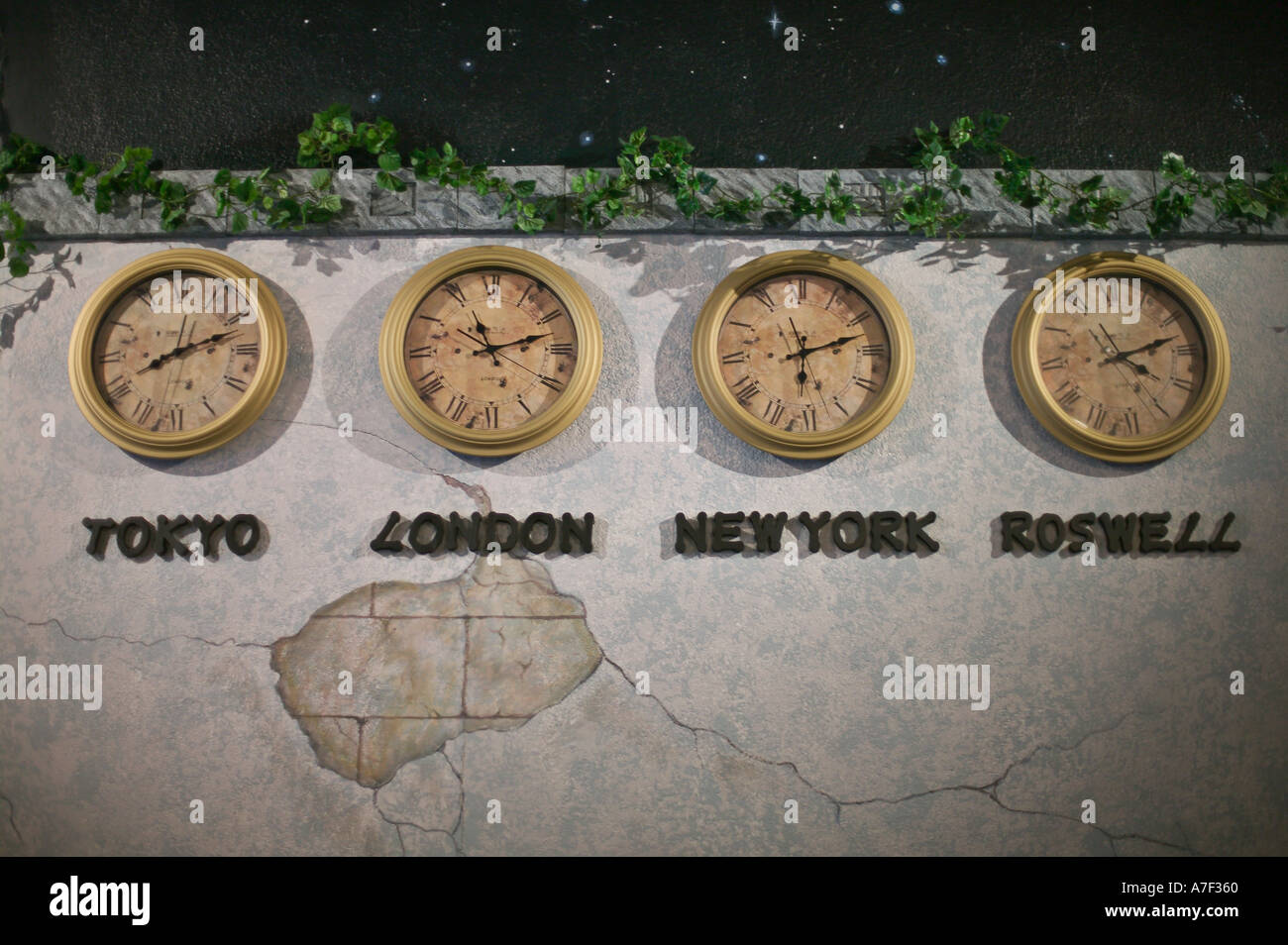 World time zone clocks hi-res stock photography and images - Alamy