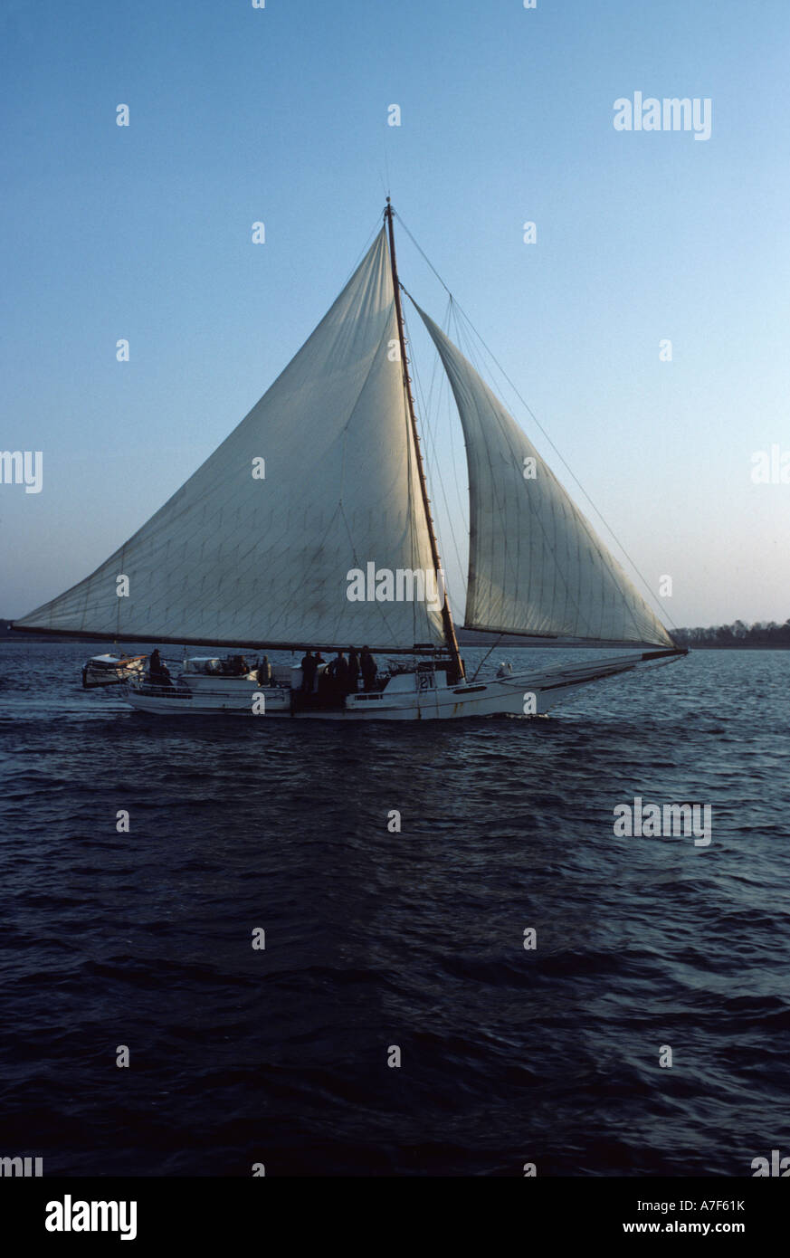 Usa maryland tilghman island skipjacks hires stock photography and