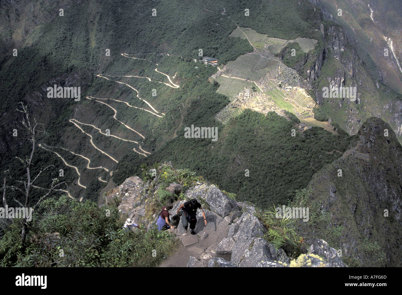 Machu picchu peru hikers hi-res stock photography and images - Alamy