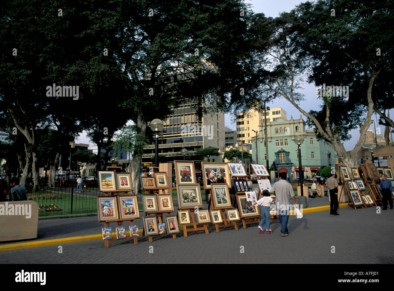 SA, Peru, Lima, Miraflores District, Sunday arts market at Parque Central Stock Photo