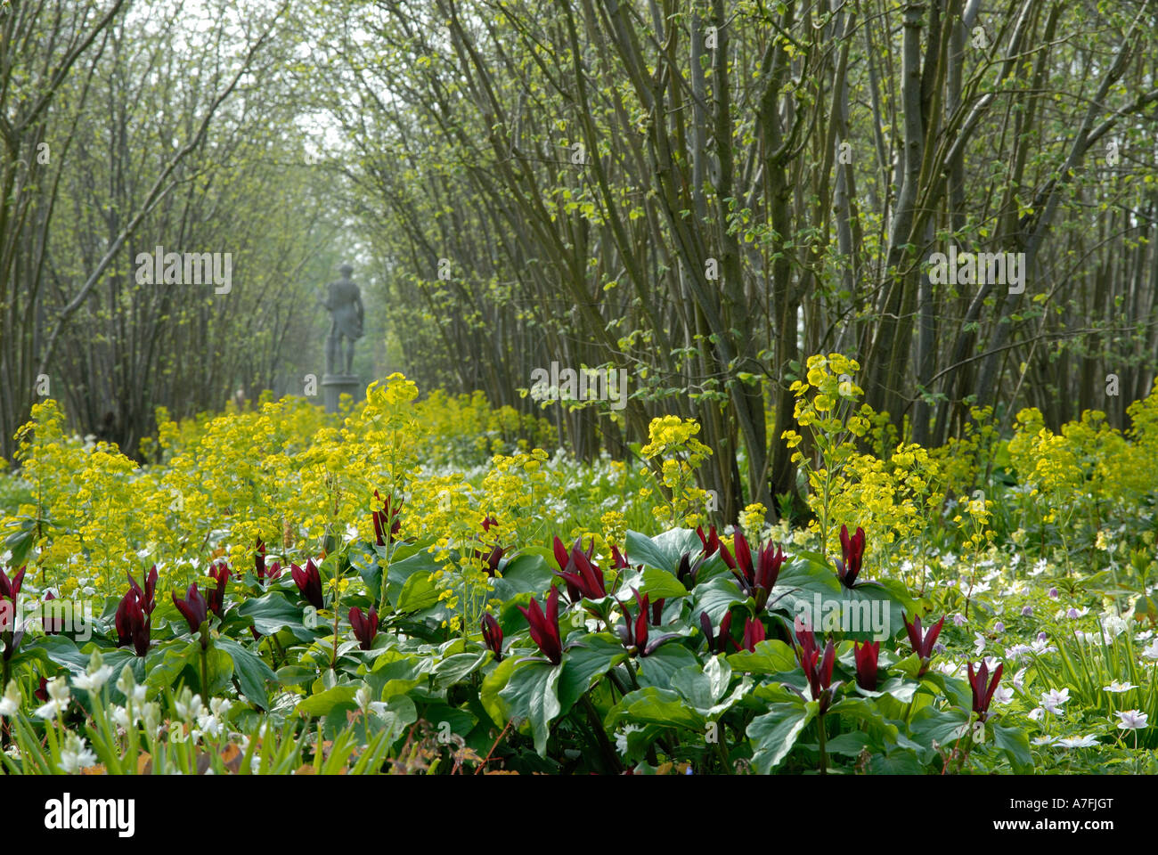 Sissinghurst Spring Springtime at Sissinghurst Castle Gardens in Kent Stock Photo - Alamy