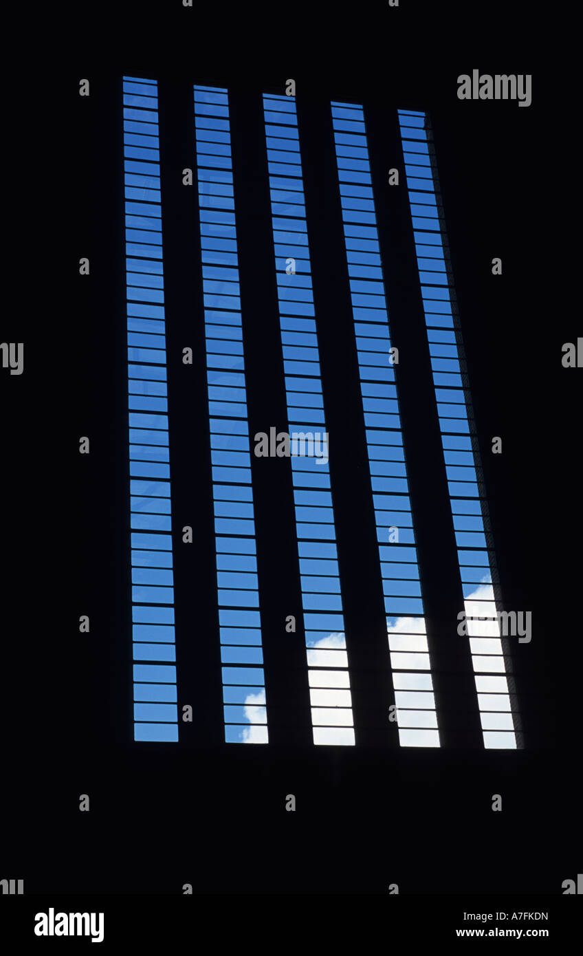 Tate Modern reflection of cloud in modernist windows Stock Photo Alamy