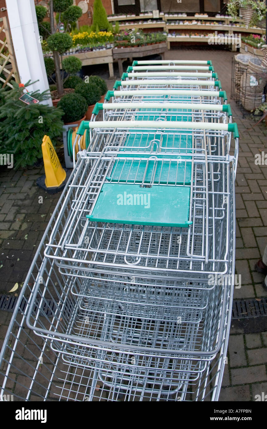 Garden centre trolleys hi-res stock photography and images - Alamy