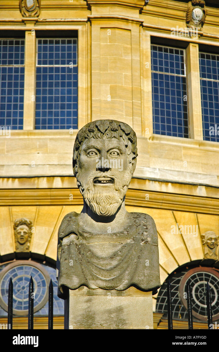 Statue outside the Sheldonian Theatre, Oxford, UK Stock Photo Alamy