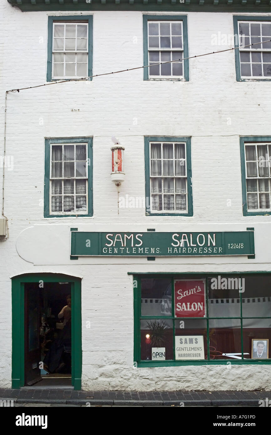 HOUSE WITH GENTLEMENS HAIRDRESSER SALON  ST-PETER PORT   GUERNSEY  CHANNEL ISLANDS GREAT-BRITAIN Stock Photo