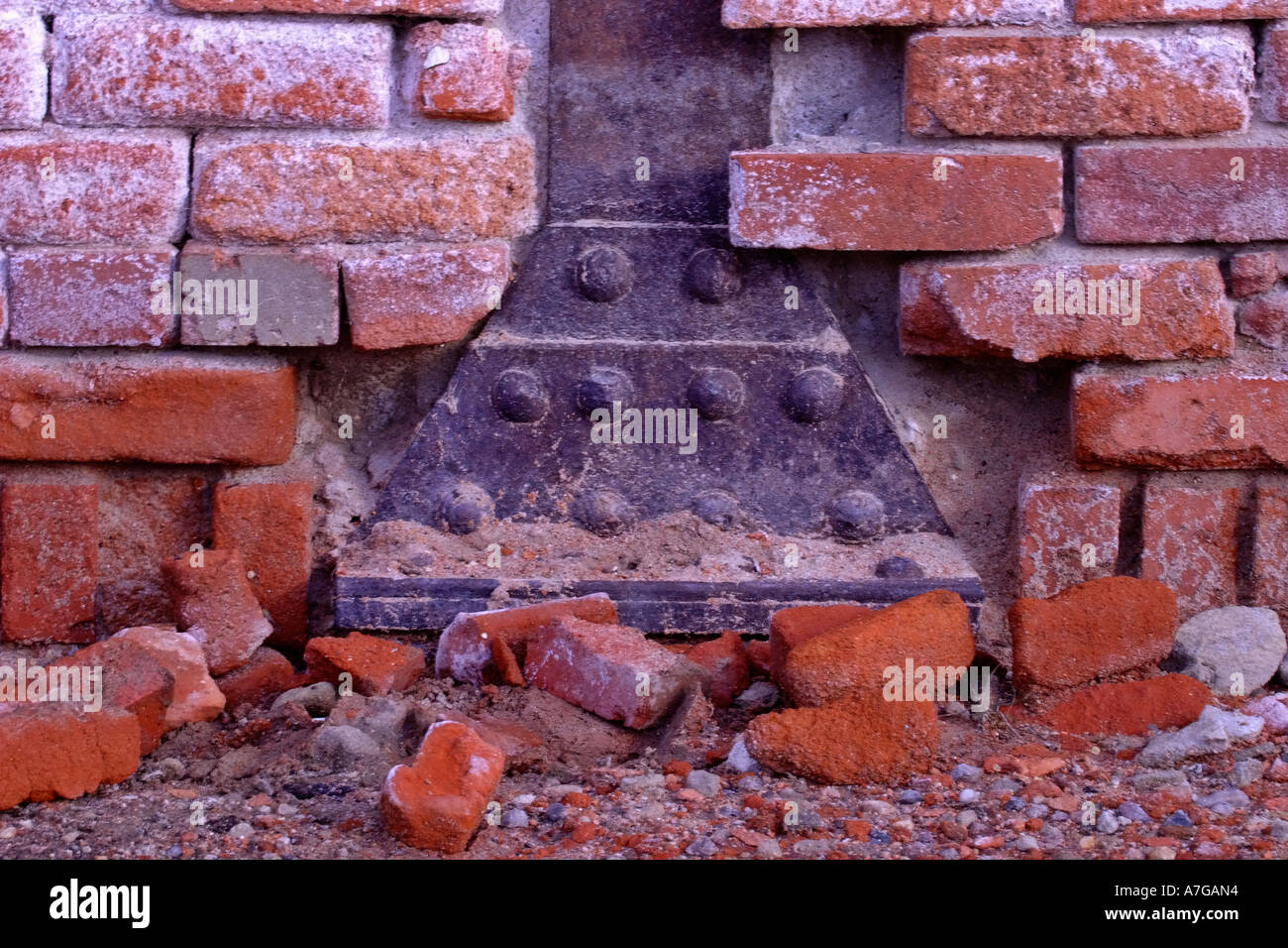Crumbling textures hi-res stock photography and images - Alamy