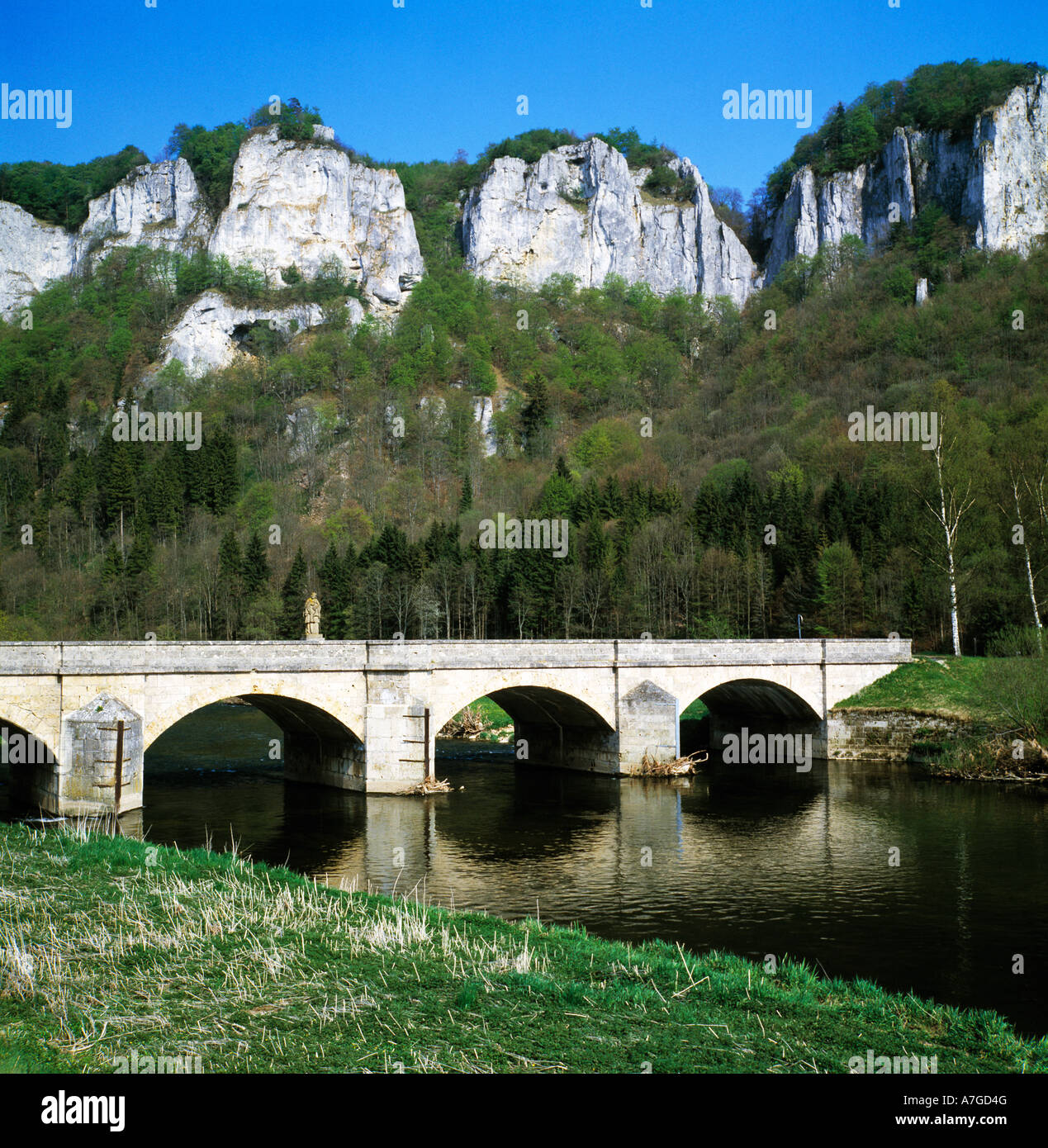 Donaubruecke bei BeuronHausen im Tal, Naturpark Obere