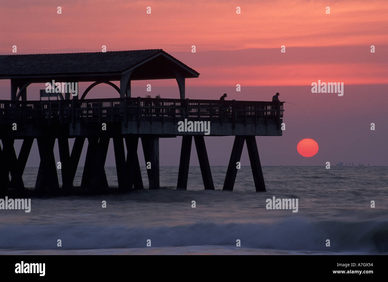 North America, U.S.A., Georgia, Tybee Island, Sunrise at the pier Stock Photo