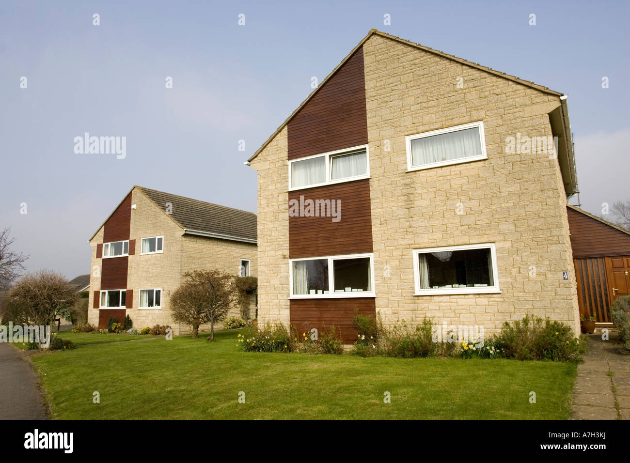 Modern detached cotswold bradstone estate houses woodmancote cotswolds uk