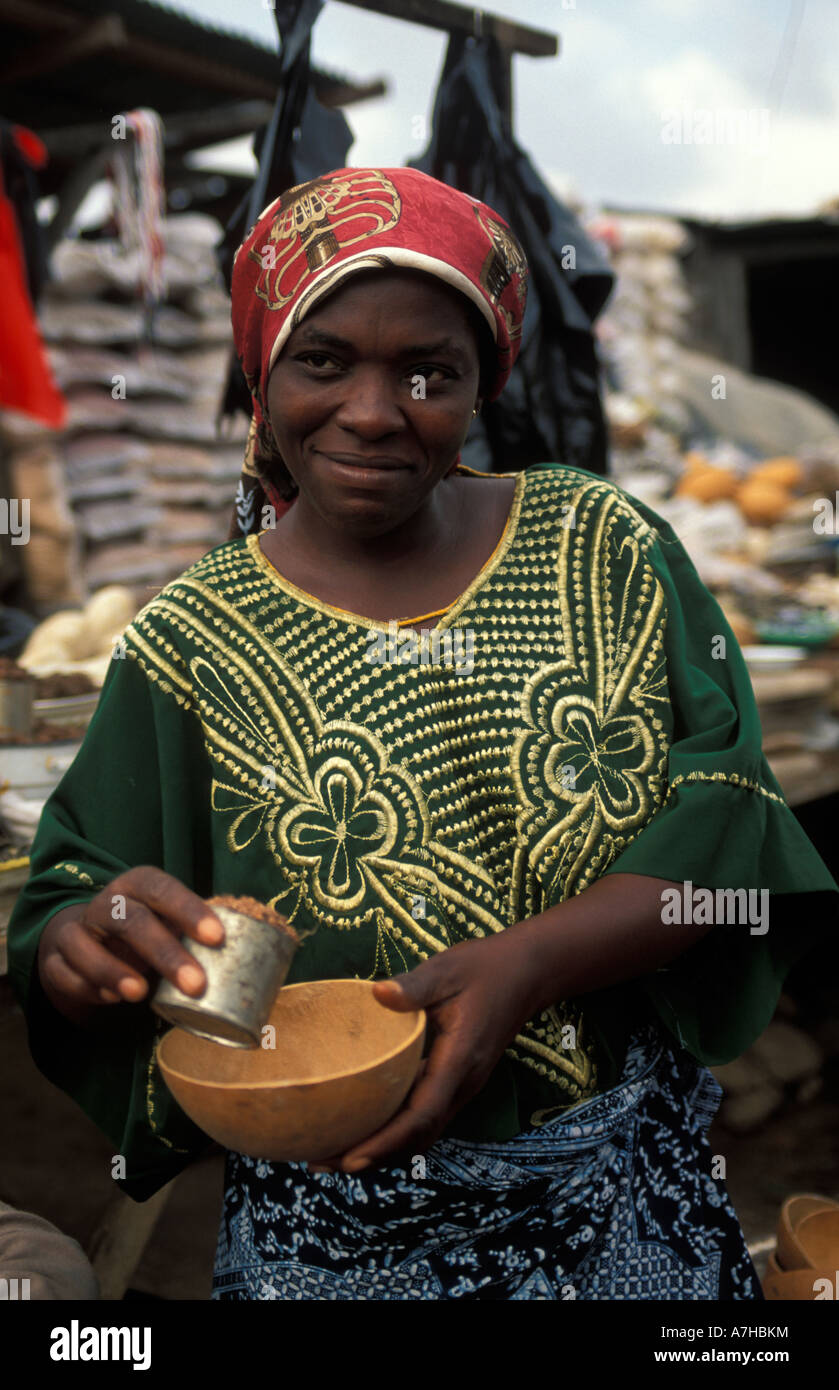 Kejetia kumasi ghana hi-res stock photography and images - Alamy