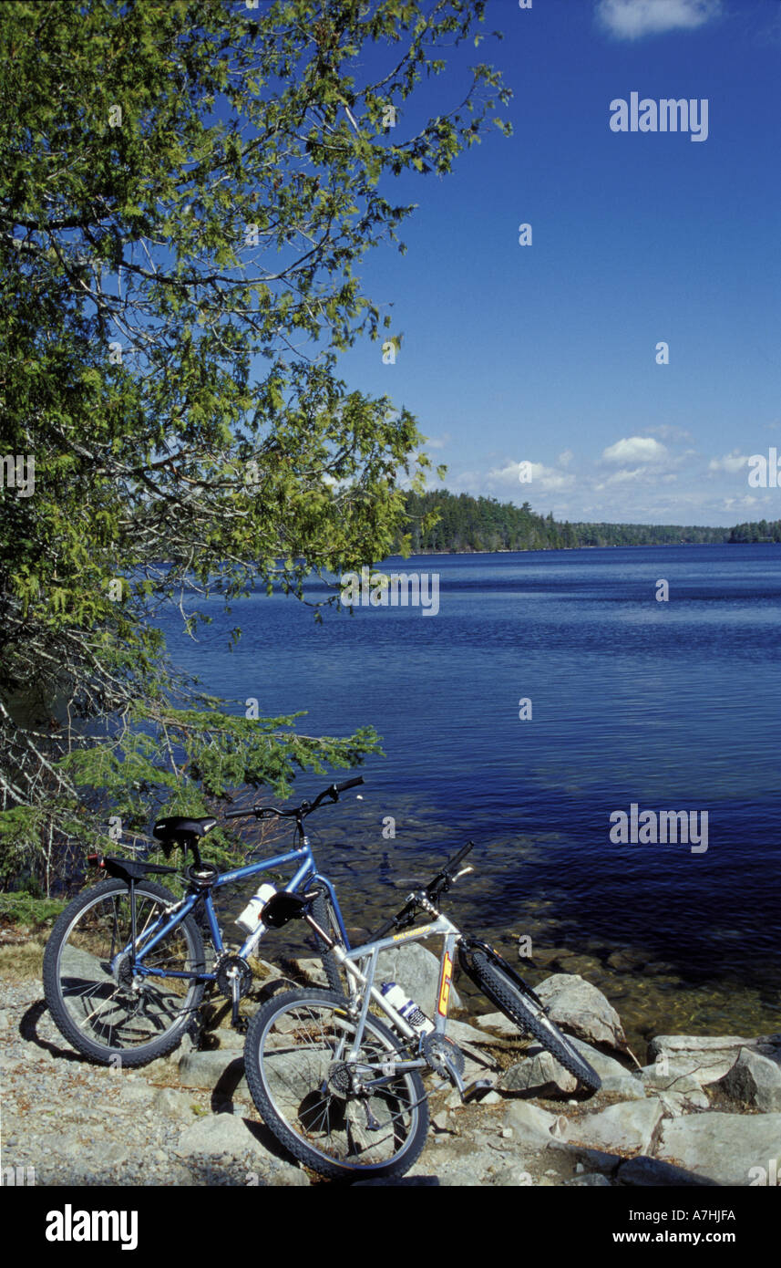 North America, US, ME, Biking. Long Pond Fire Road. Long Pond. (MR