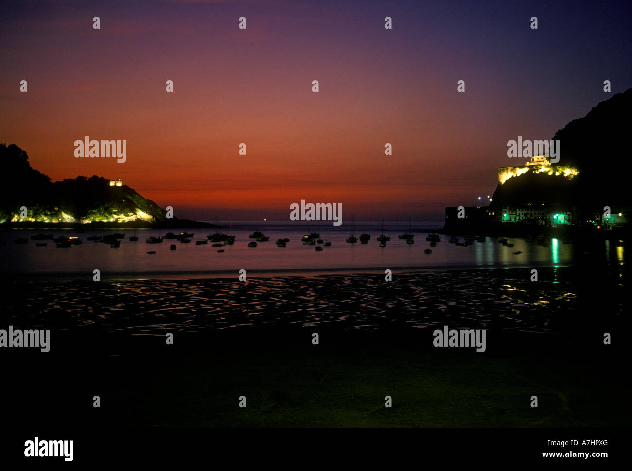 sunset, Concha Bay, Bay of Biscay, Spanish Basque country, city of San