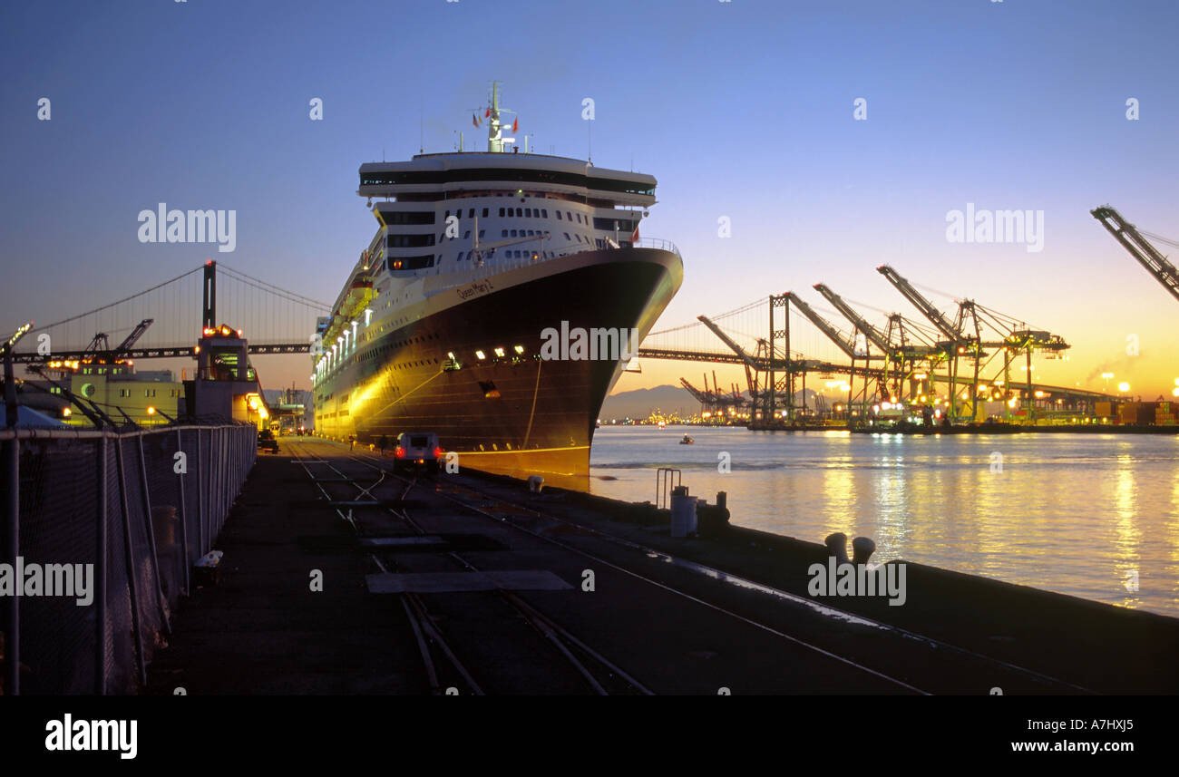 The Queen Mary 2 after a dawn arrival to San Pedro harbor, Los Angeles, California in March 2006 Stock Photo