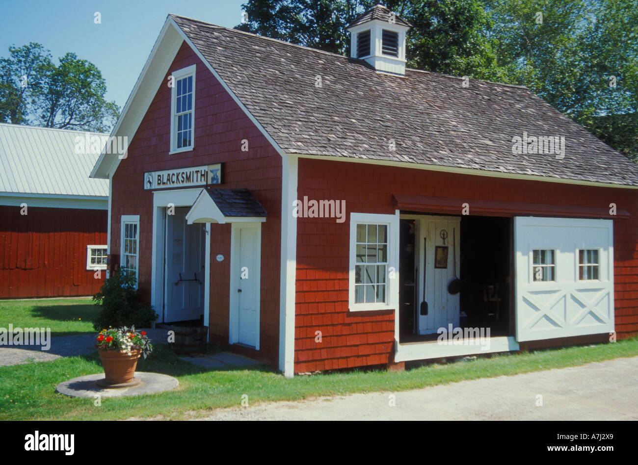 Blacksmith house in Historic village Grafton in Vermont Stock Photo Alamy