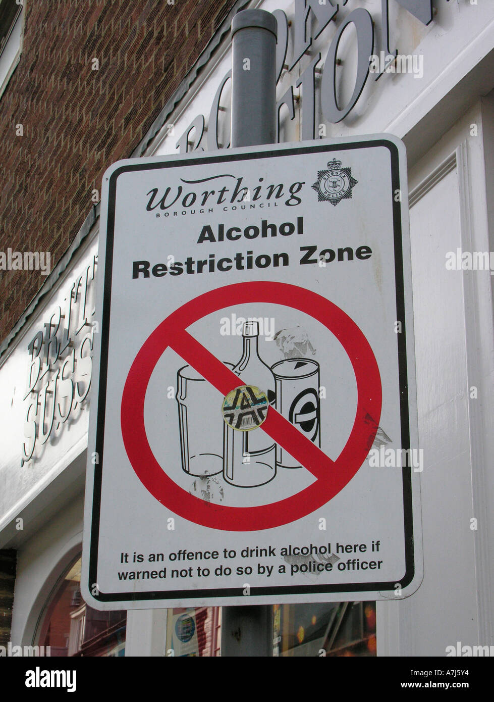 alcohol restriction zone warning sign Stock Photo Alamy