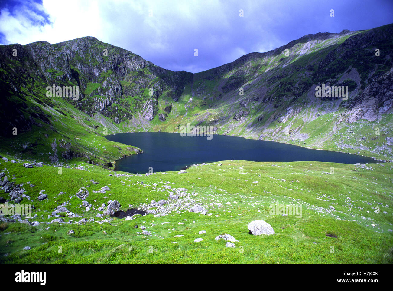 Cadair Idris Snowdonia Lake Hi res Stock Photography And Images Alamy cadair-idris-snowdonia-lake-hi-res-stock-photography-and-images-alamy