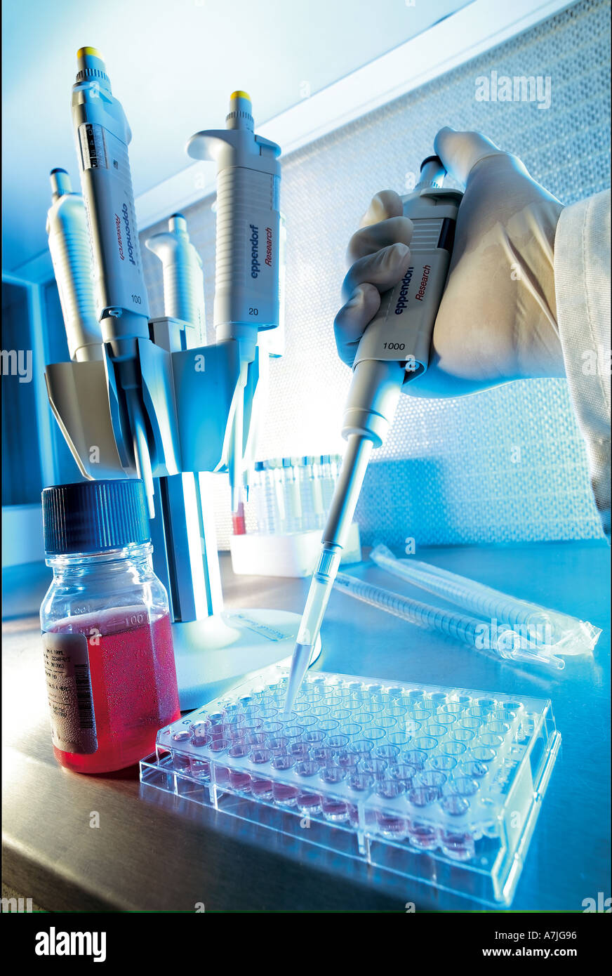 Laboratory Sampling Methods Scientific sampling hi-res stock photography and images - Alamy