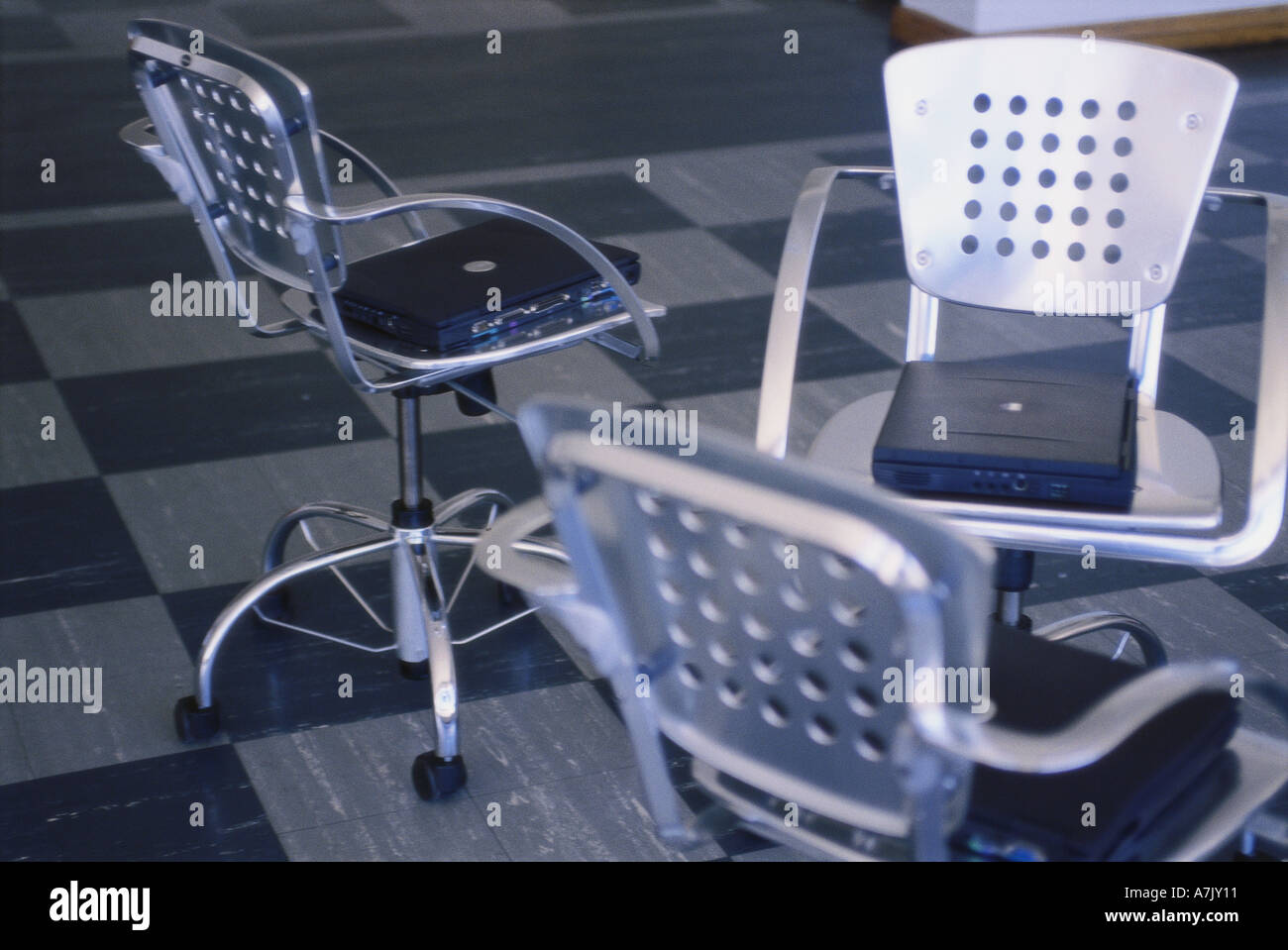 Hi tech office interiors hi-res stock photography and images - Alamy