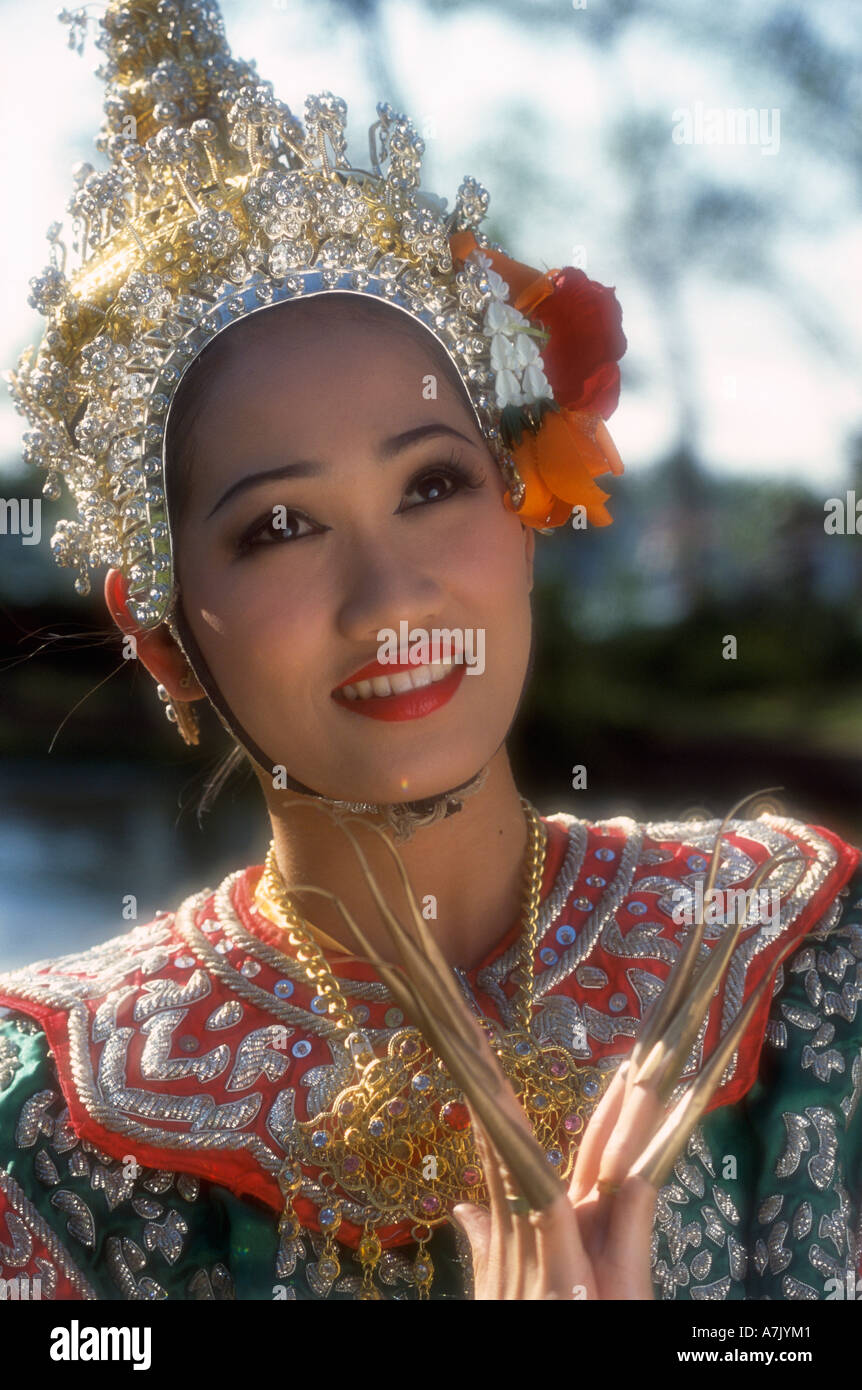 Thailand, Bangkok, Thai Dancer Stock Photo Alamy