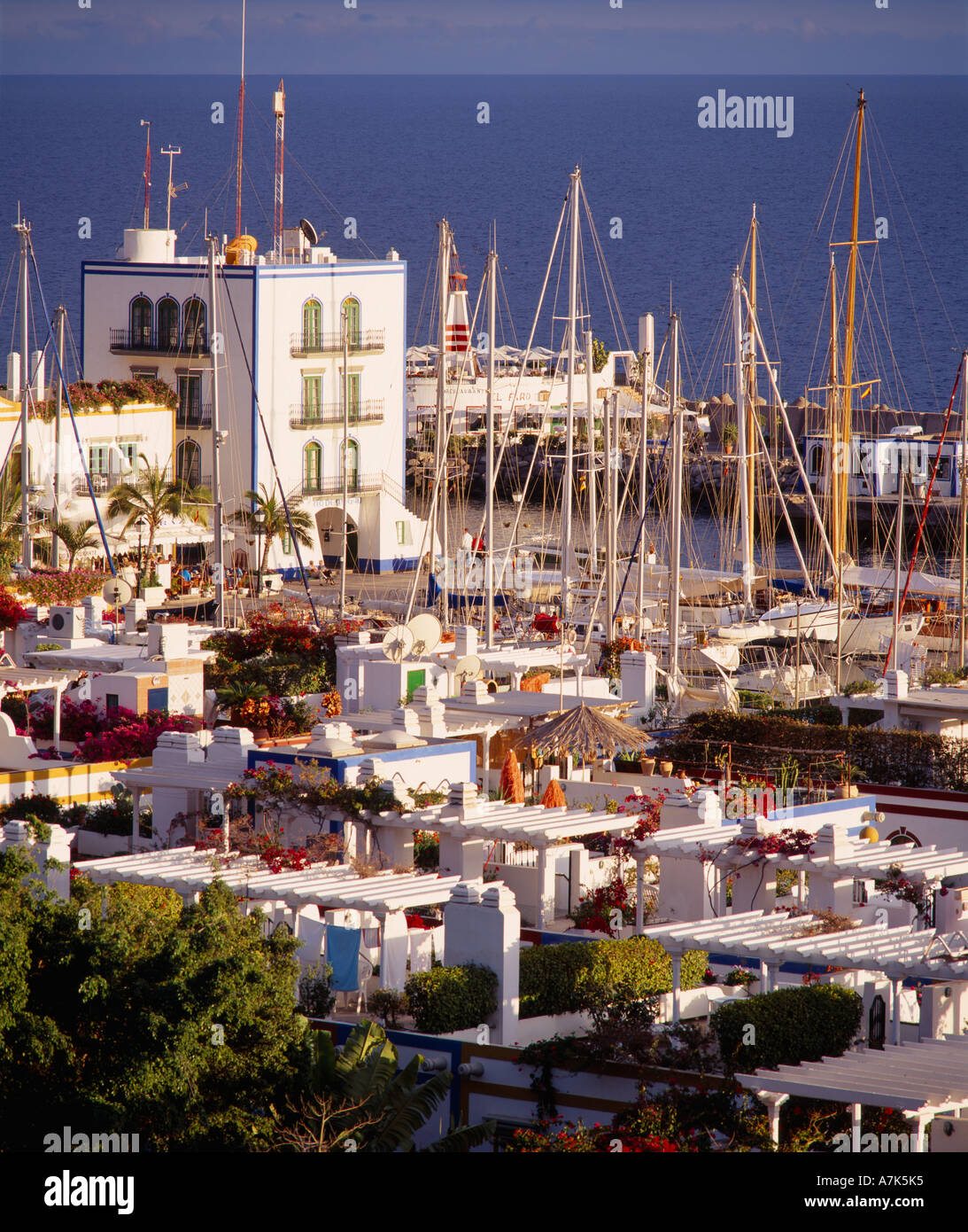 Puerto mogan marina hi-res stock photography and images - Alamy