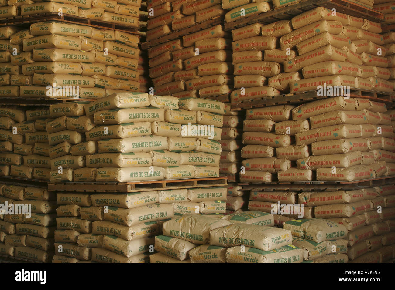 Stacks of flour bags hi-res stock photography and images - Alamy