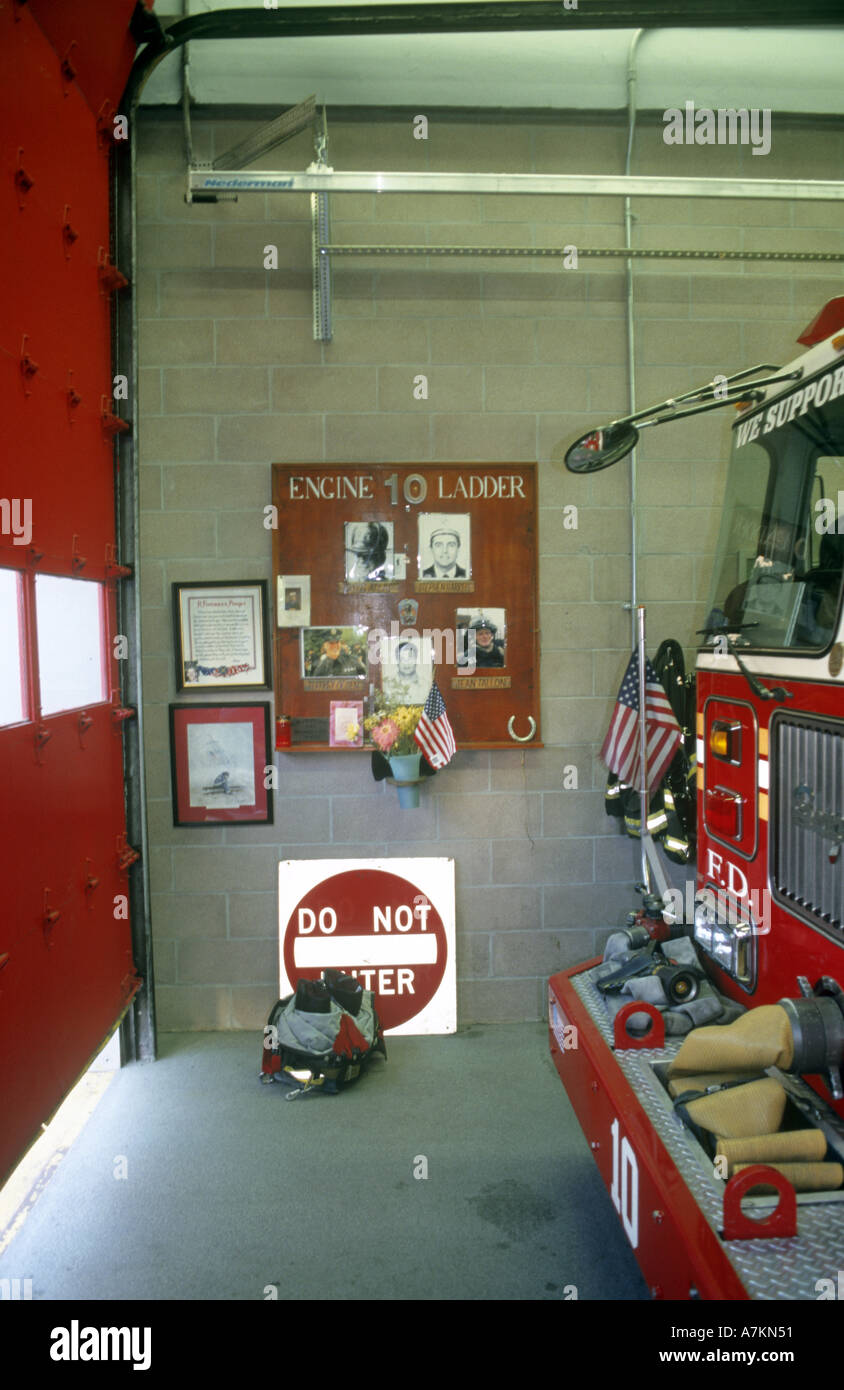New york fire station memorial for 9 11 hi-res stock photography