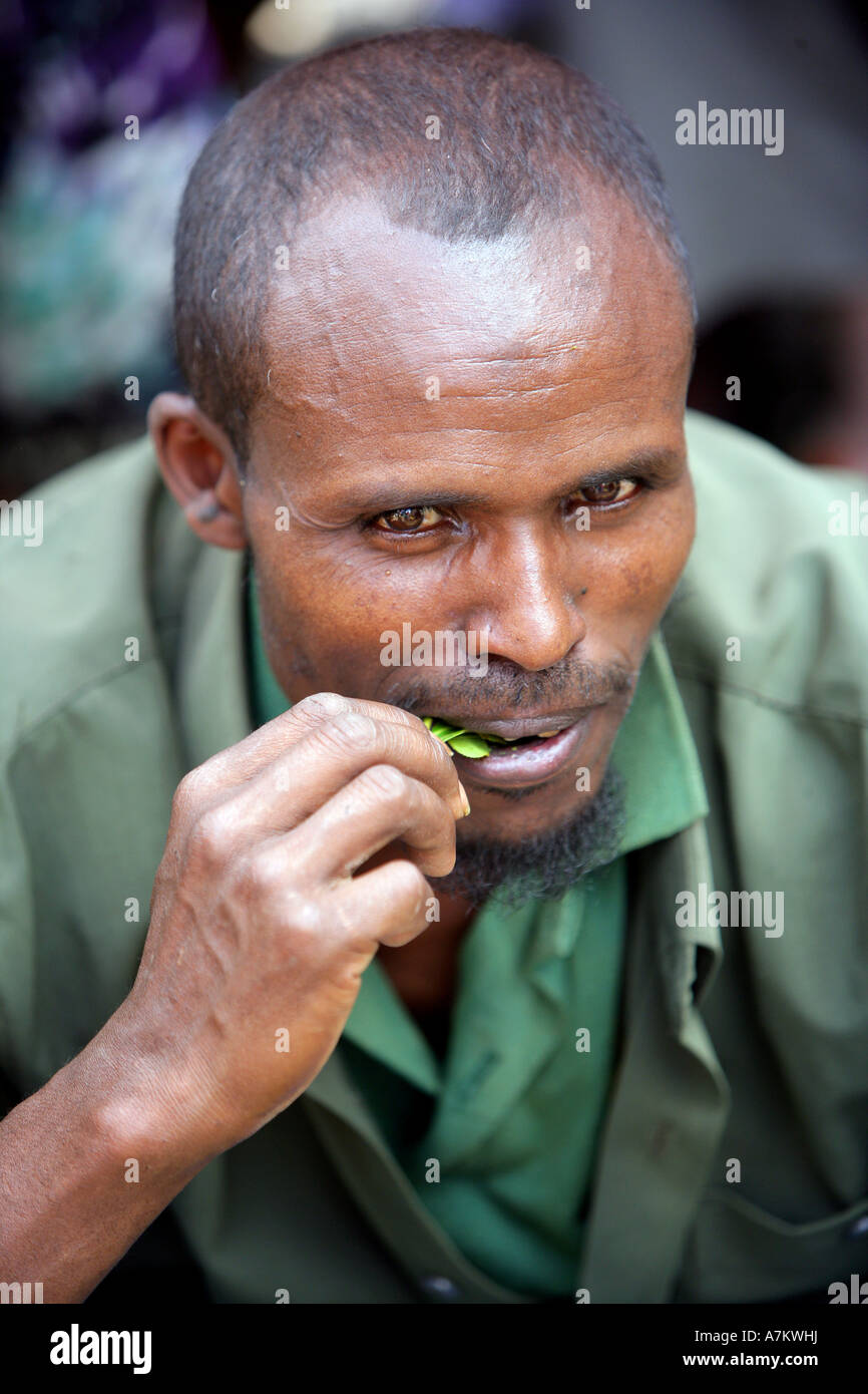 Ethiopia - man chews chat in the streets of Dire Dawa Stock Photo